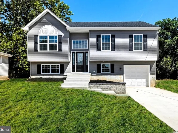 309 Monument Ave, National Park, NJ 08063