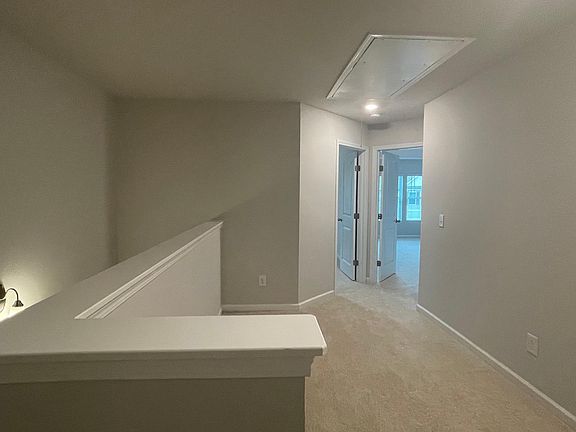 5th image of 159 Aimes Dr