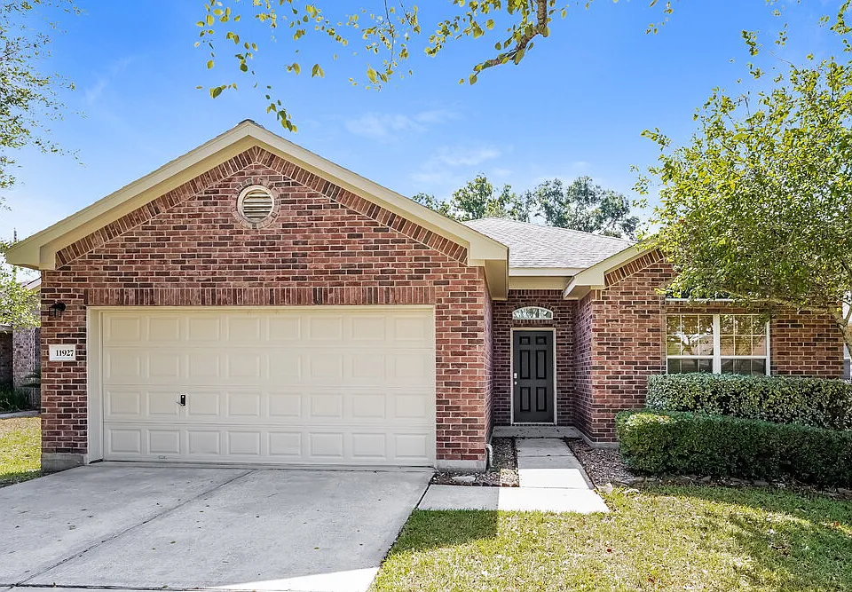 11927 Belle Ct