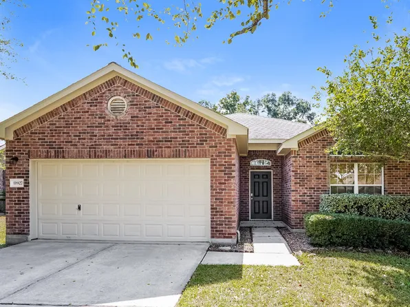 11927 Belle Ct, Pinehurst, TX 77362