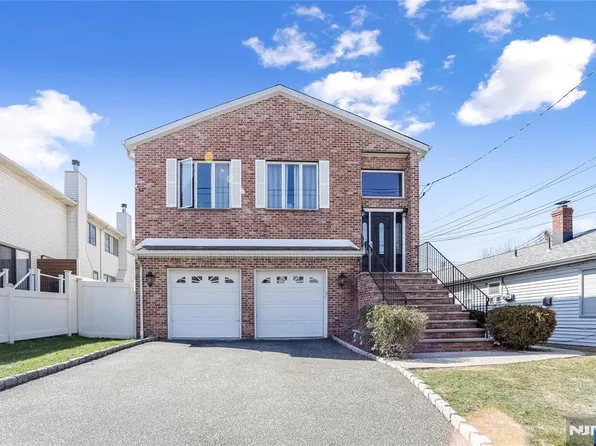 260 Garibaldi Ave, Lodi, NJ 07644