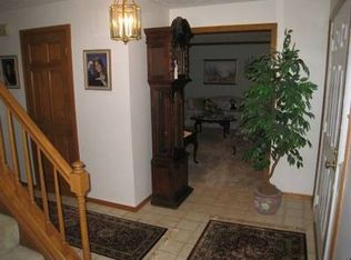 120 Glenbrook Dr, Cranberry Township, PA 16066