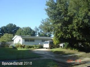 215 S Bel Aire Dr, Merritt Island, FL 32952