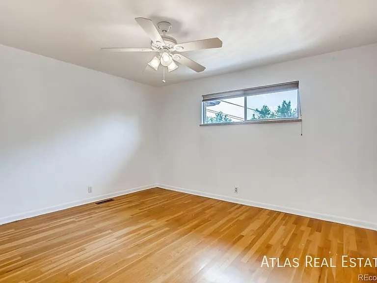 1304 W Crestline Ave — Photo 6