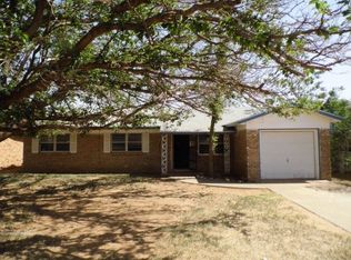 1209 Adrian St, Lubbock, TX 79403