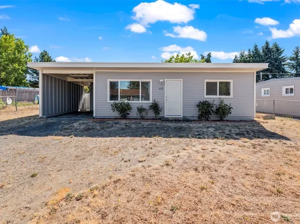 10221 Villa Lane SW, Lakewood, WA 98499