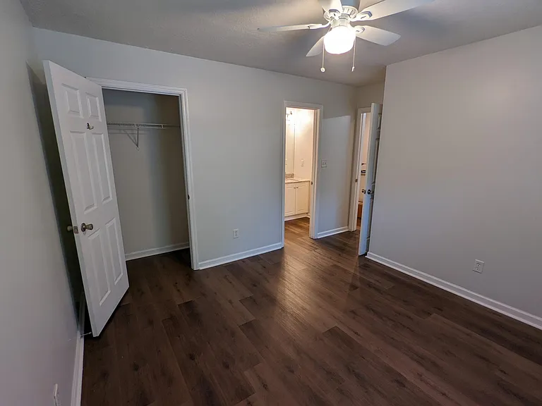 2249 Bridgeton Rd — Photo 6
