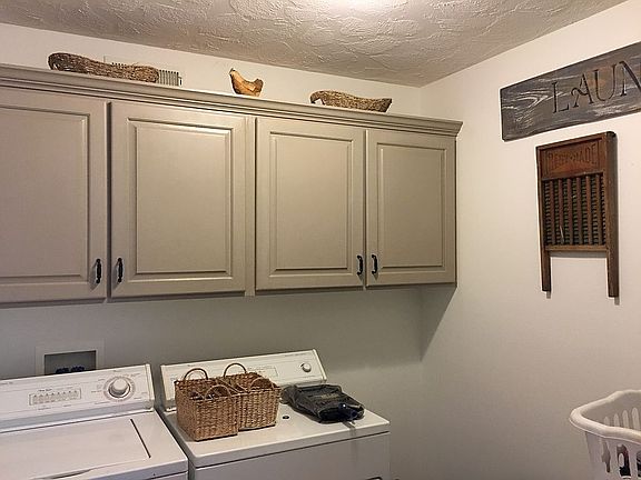 4th image of 1626 Aspen Heights Dr