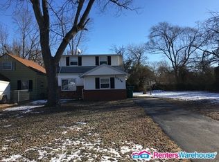 10026 Viscount Dr, Saint Louis, MO 63136
