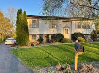 138 Fawn Dr, New Columbia, PA 17856