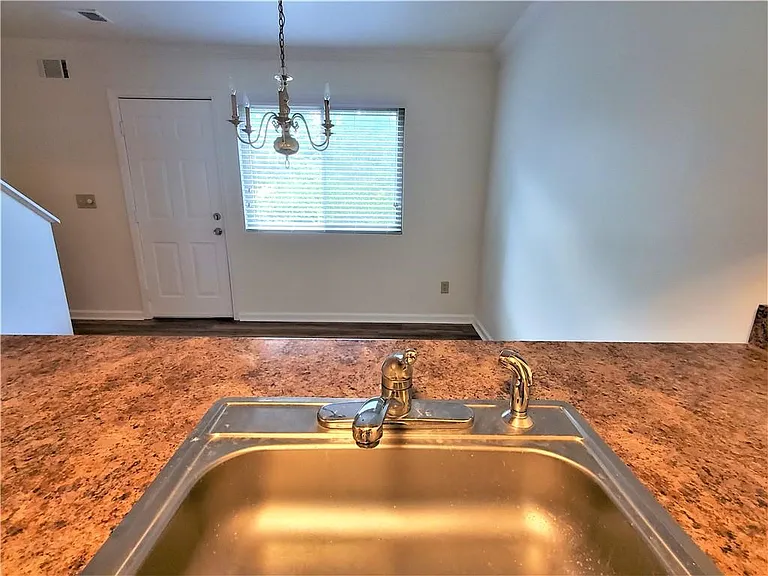 66 Country Place Ct — Photo 8