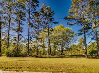 108 Robin Dr, Fountain Inn, SC 29644