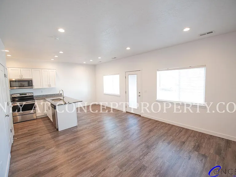 Harvest Pointe Townhomes — Photo 60