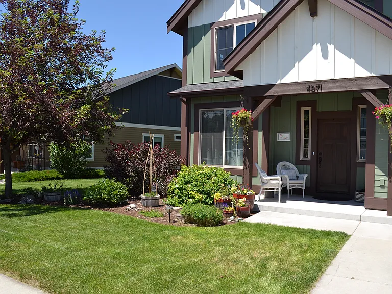4871 Alpha Dr — Photo 24