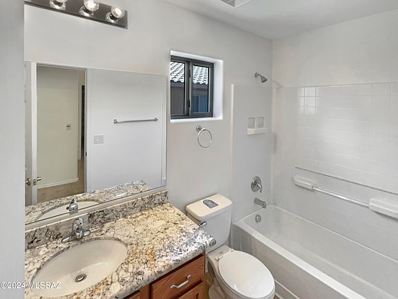 5th image of 39564 S Diamond Bay Dr