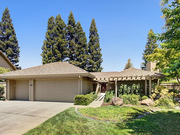 2nd image of 11469 Emma Nevada Ct