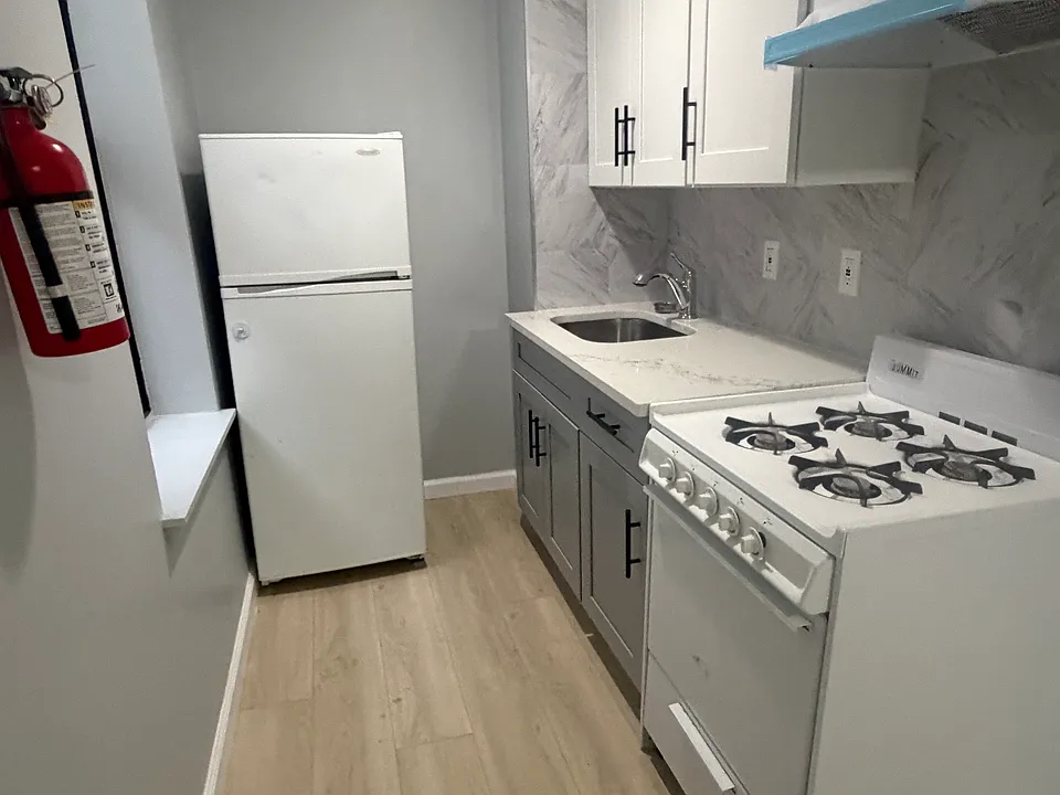 61 Concord St #D2