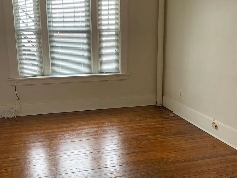 132 S Union St #7 — Photo 3