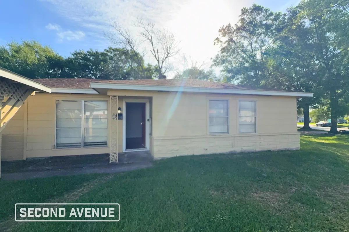 Building Photo - 1000 S Shepherd Dr