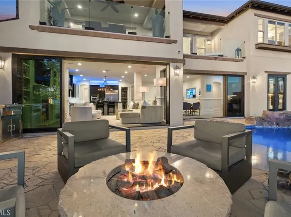 4682 Oceanridge Dr, Huntington Beach, CA 92649