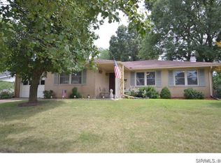 16 Wilson Park Dr, Granite City, IL
