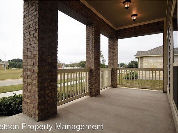 3rd image of 1603 Discovery Blvd