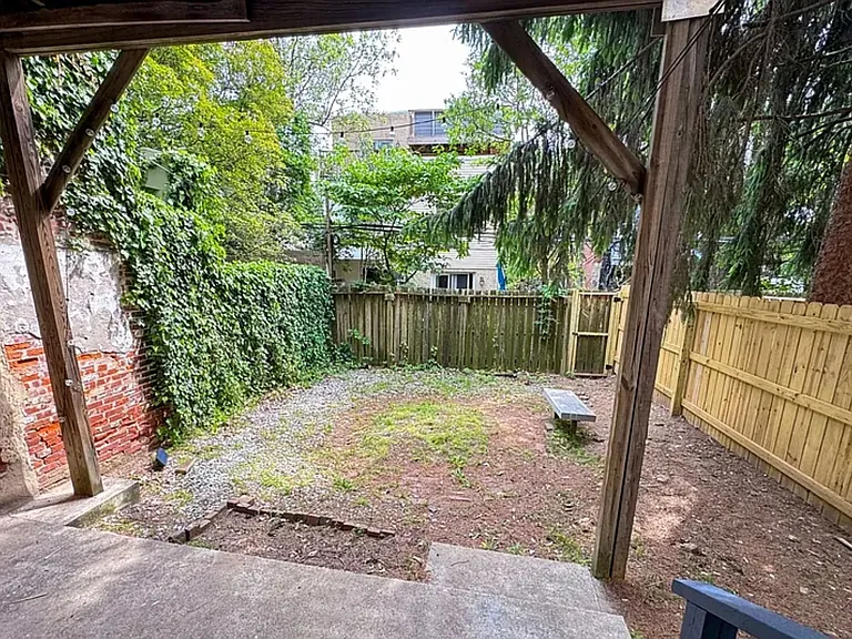 2034 Mount Vernon St #11RR — Photo 16
