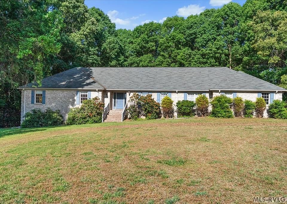 1st image of 350 Flat Rock Rd