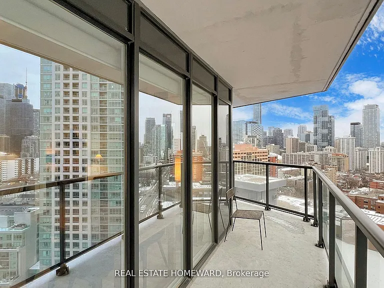 159 Wellesley St E #1809 — Photo 20
