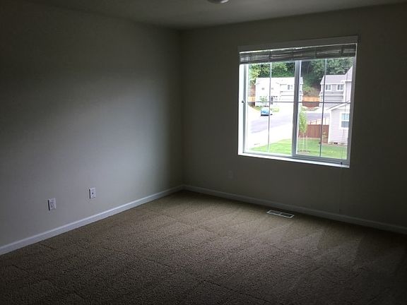 4th image of 1730 Blacktail Ln