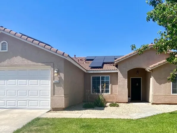 1462 Chimney Way, Lemoore, CA 93245