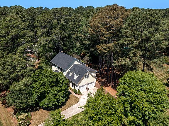 2nd image of 2708 Vestry Way