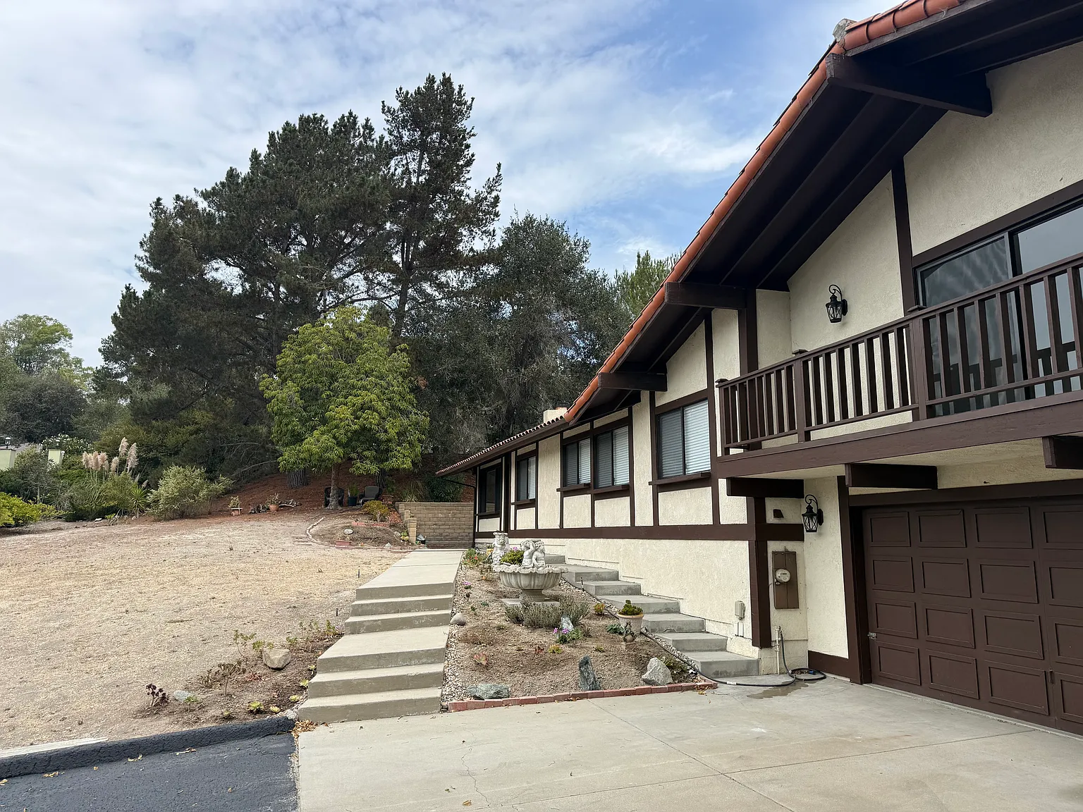 3 bed, 2311 sqft, $4,500 — Photo 4