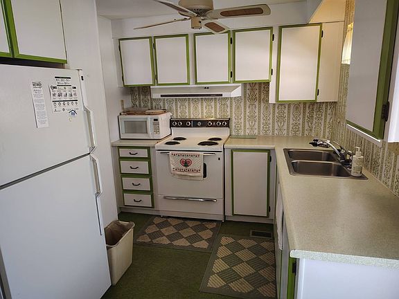 3rd image of 23 San Carlos St