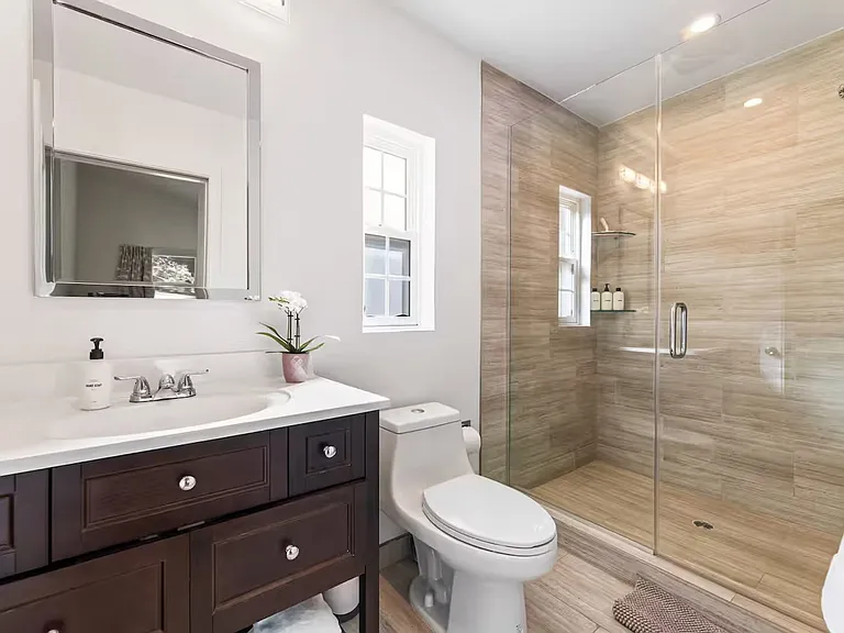 3795 Fredonia Dr — Photo 21