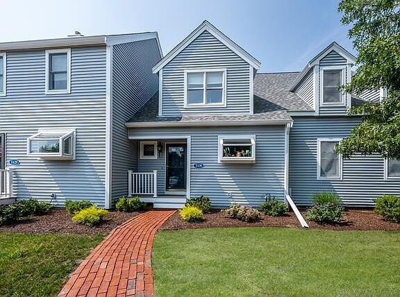 2nd image of 130 Shellback Way #T