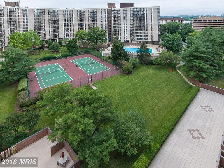 6800 Fleetwood Rd #414 — Photo 28