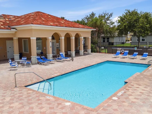2326 Bella Vista Dr, Davenport, FL 33897