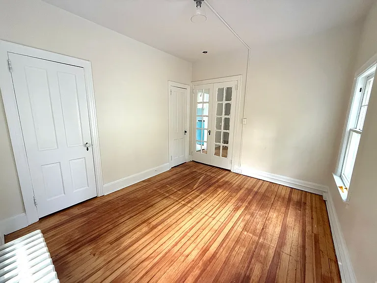37 Green St — Photo 16