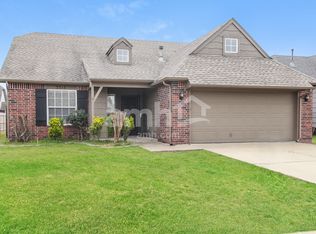 3515 E Berkeley St, Broken Arrow, OK 74014