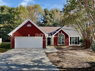 162 Brook Lea Cv, Lawrenceville, GA 30044