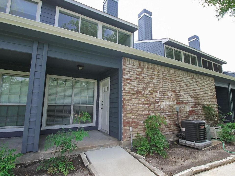 1st image of 2323 Fairwind Dr APT 540