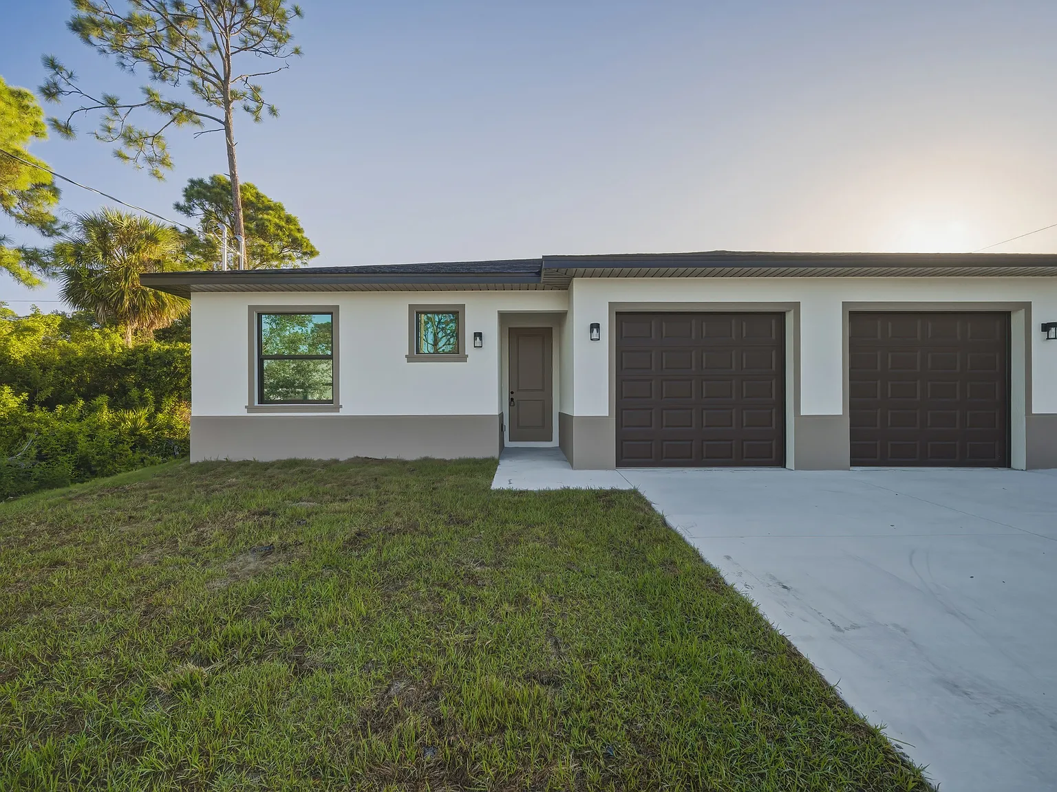 3 bed, 2.0 bath, $1,675 — Photo 1