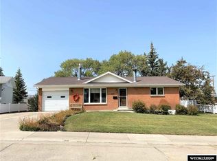 707 Pearl St, Kemmerer, WY 83101