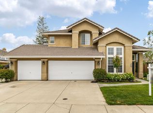 1635 W 4th St, Ripon, CA 95366