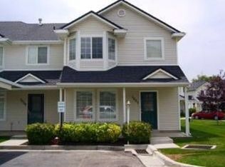1027 Sara Ln, Ogden, UT 84404