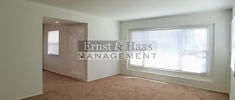 4th image of 4831 Adenmoor Ave
