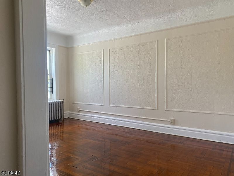 2nd image of 165 Augusta St APT C8