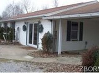 3780 Greengold Dr, Zanesville, OH 43701