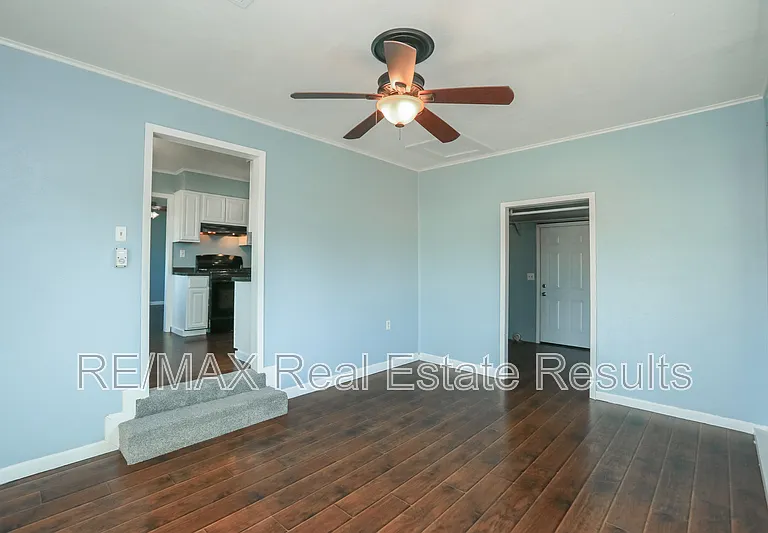 1314 W Margaret Pl — Photo 12